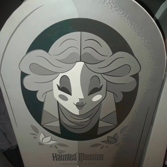 Disney Haunted Mansion Collectible
Glow in Dark - Picture 3 of 7